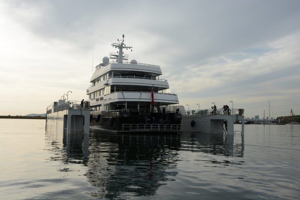 Reviva Refit Completes the Refit of 60m Grand Rusalina Yacht